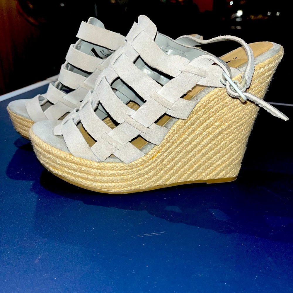 Wedge sandals